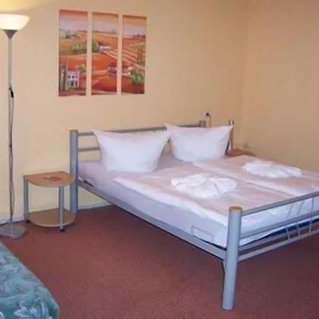 Streuhof Πανσιόν Βερολίνο